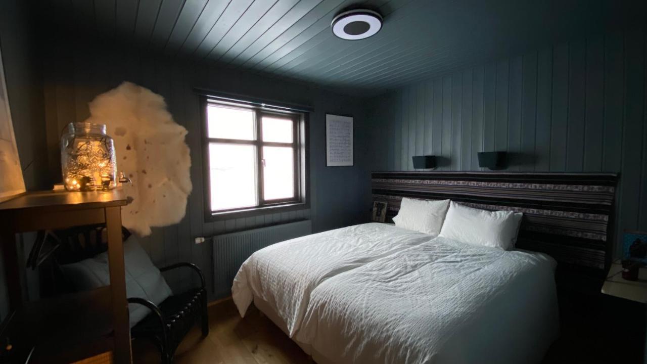 Вилла Marbakki Luxury Ocean Retreat Budhir Экстерьер фото